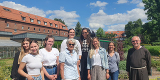 Gruppenfoto vom Besuch des Kapuzinerklosters