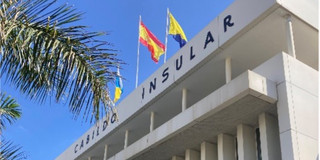 Das Bild zeigt das Gebäude der politischen Verwaltung Gran Canarias.